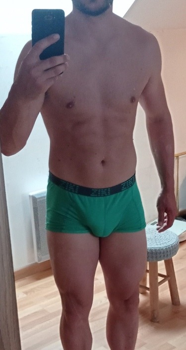 Profil de Paul-eric, 22 ans, Gay pride à Zuzgen (Argovie)