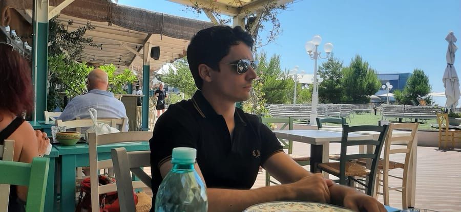 Fakri - Gay pride à Zetzwil Profil de Fakri, 36 ans, Gay pride à Zetzwil (Argovie)