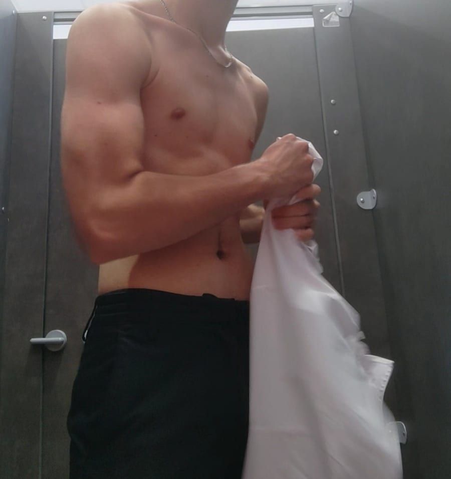 Profil de Rosario, 24 ans, Gay pride à Glion (Vaud)