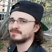 Loann - Gay pride à Degen Profil de Loann, 28 ans, Gay pride à Degen (Grisons)